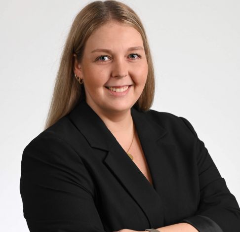 Lisa Thesing, Einrichtungsleitung